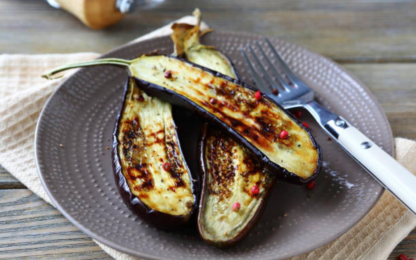 Gegrilde aubergine