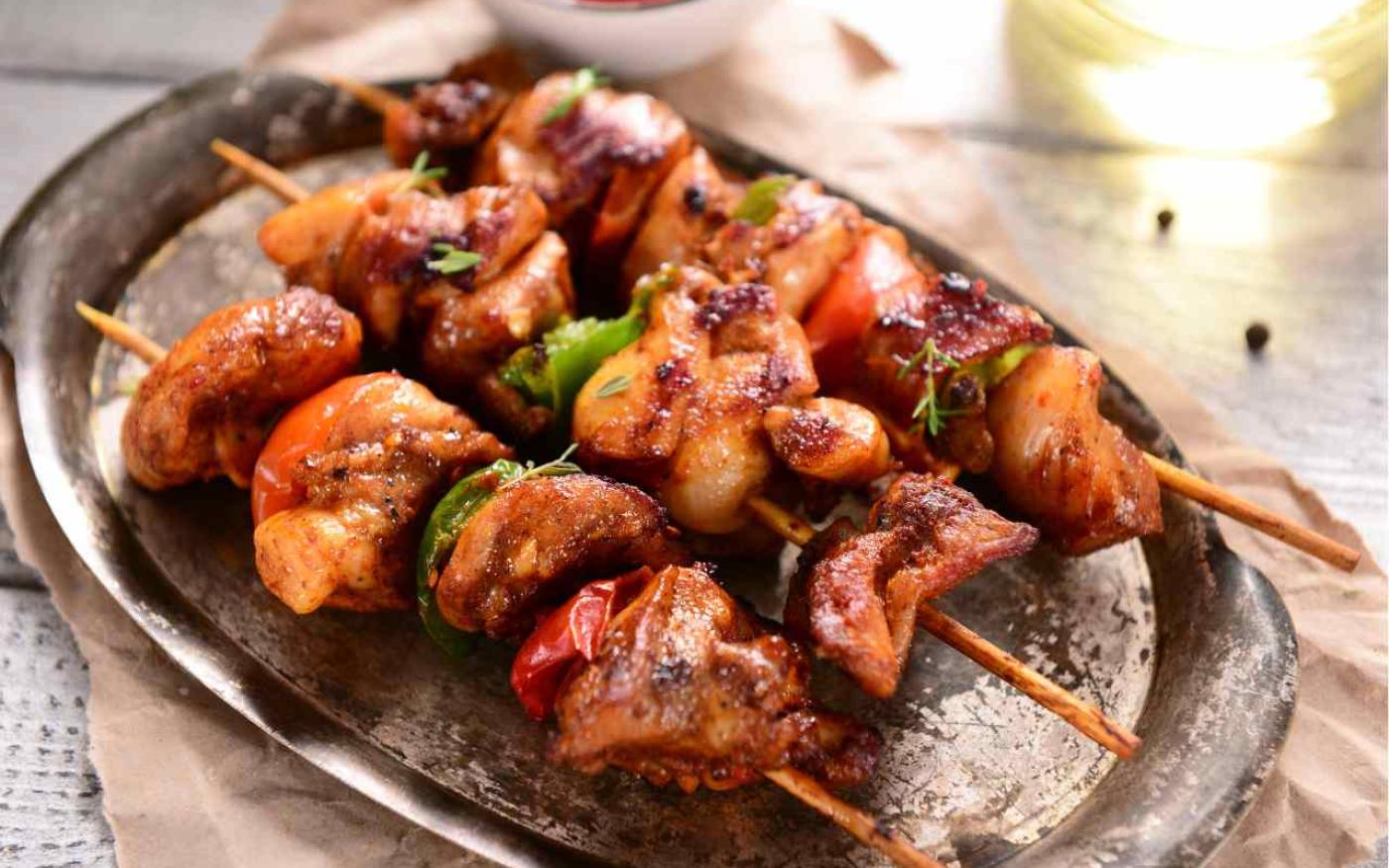Zelfgemaakte brochettes